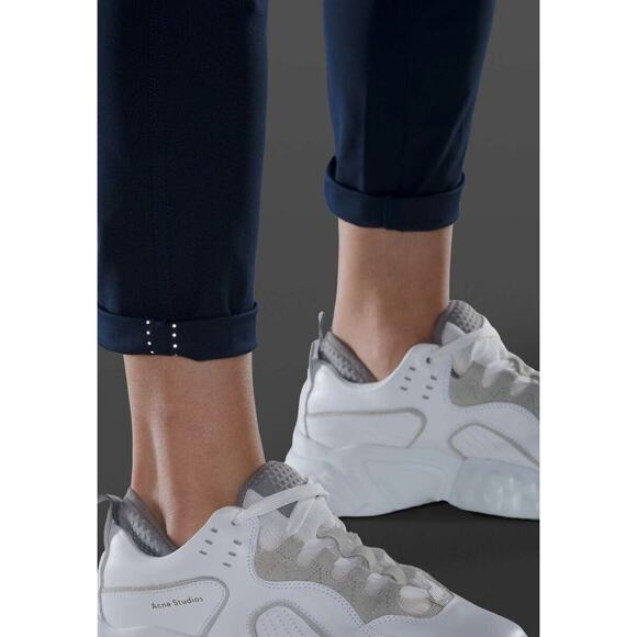 Lululemon City Sleek Pant in True Navy size 2 - Picture 5 of 7